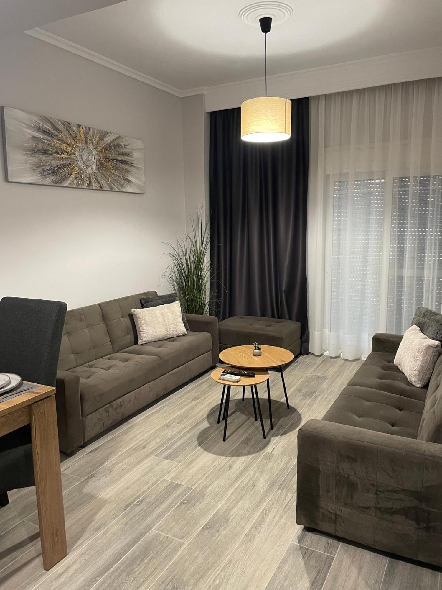 Dt Luxury Apartment Néa Péramos Eksteriør billede