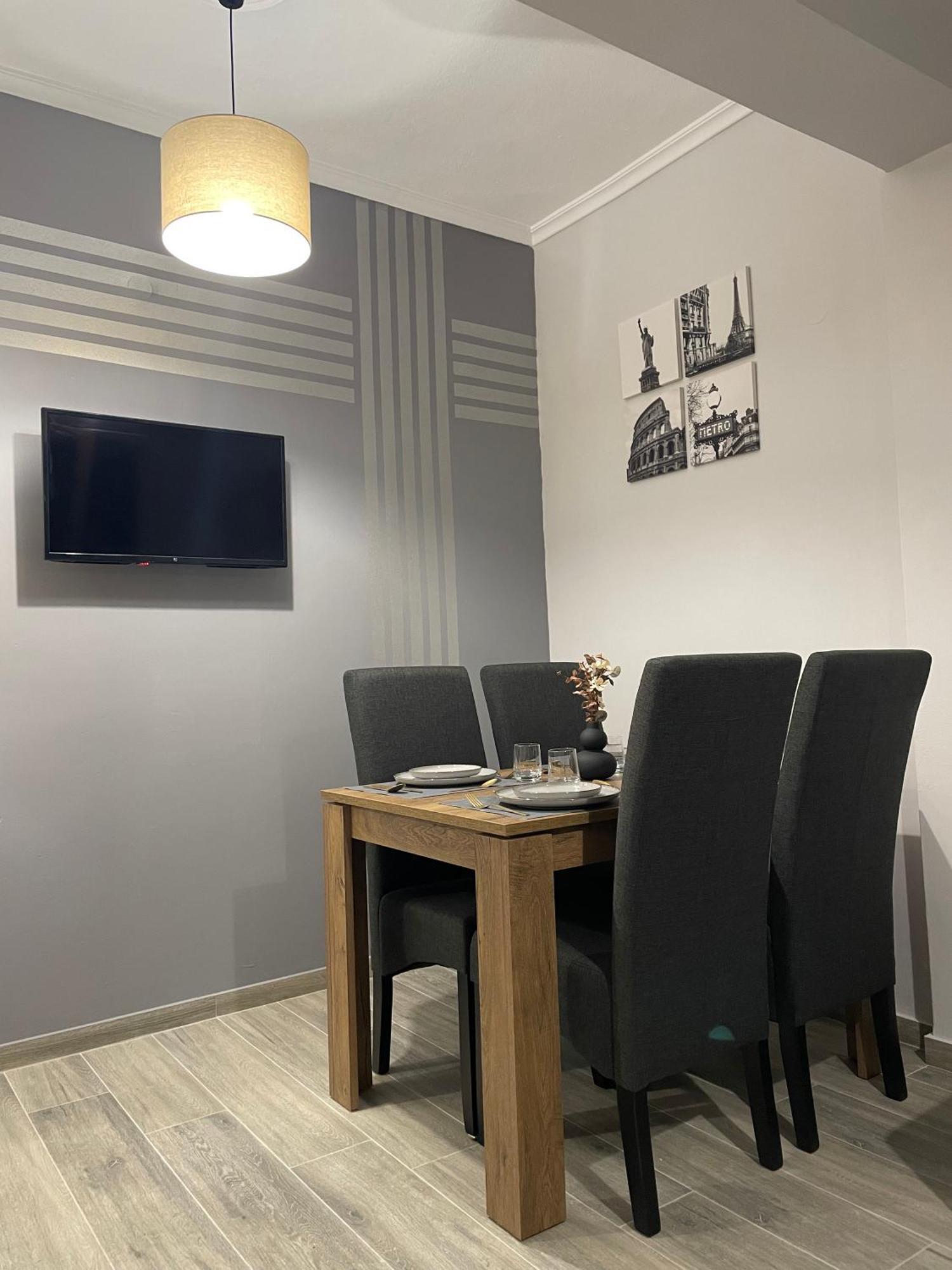 Dt Luxury Apartment Néa Péramos Eksteriør billede