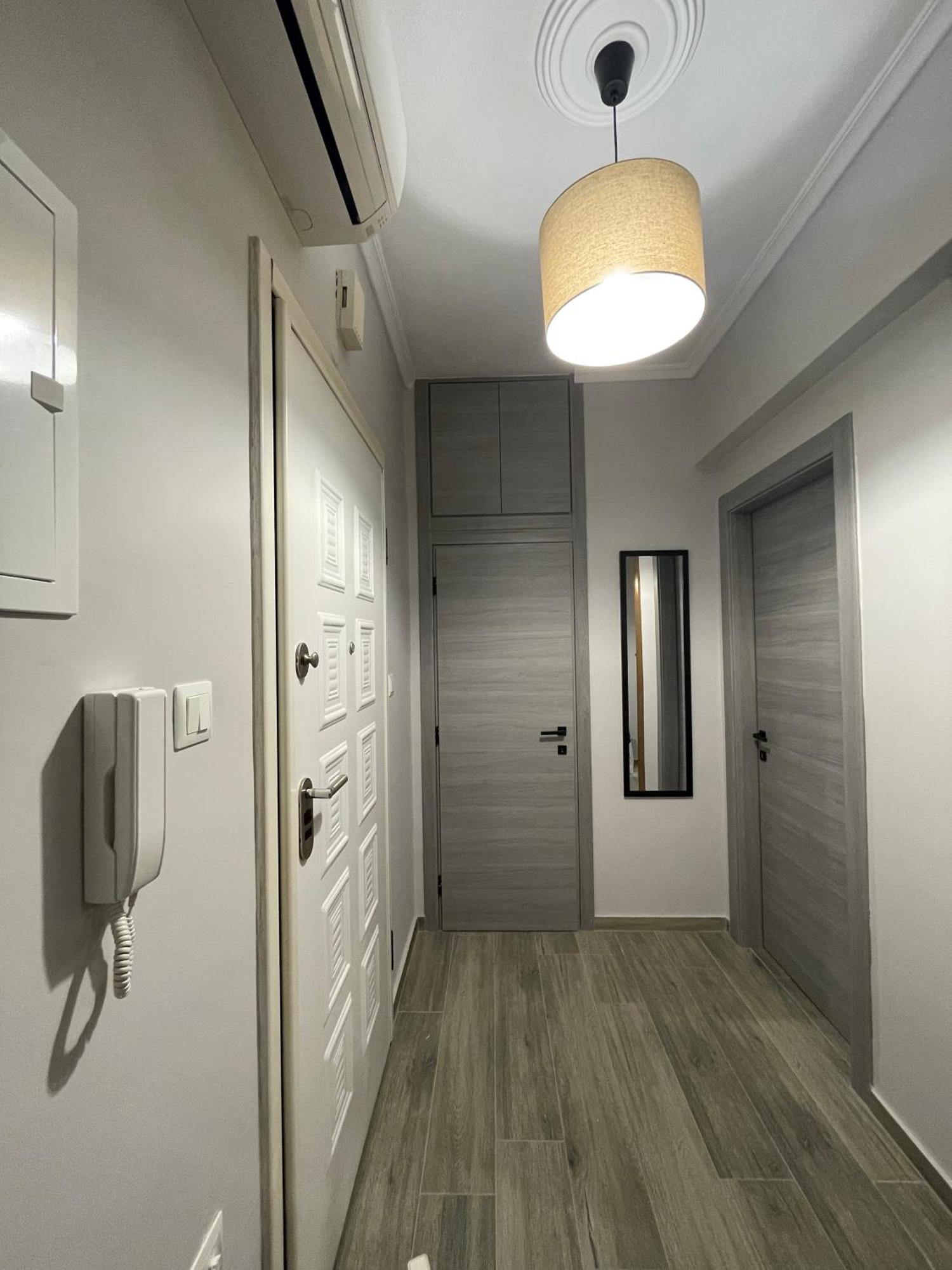 Dt Luxury Apartment Néa Péramos Eksteriør billede