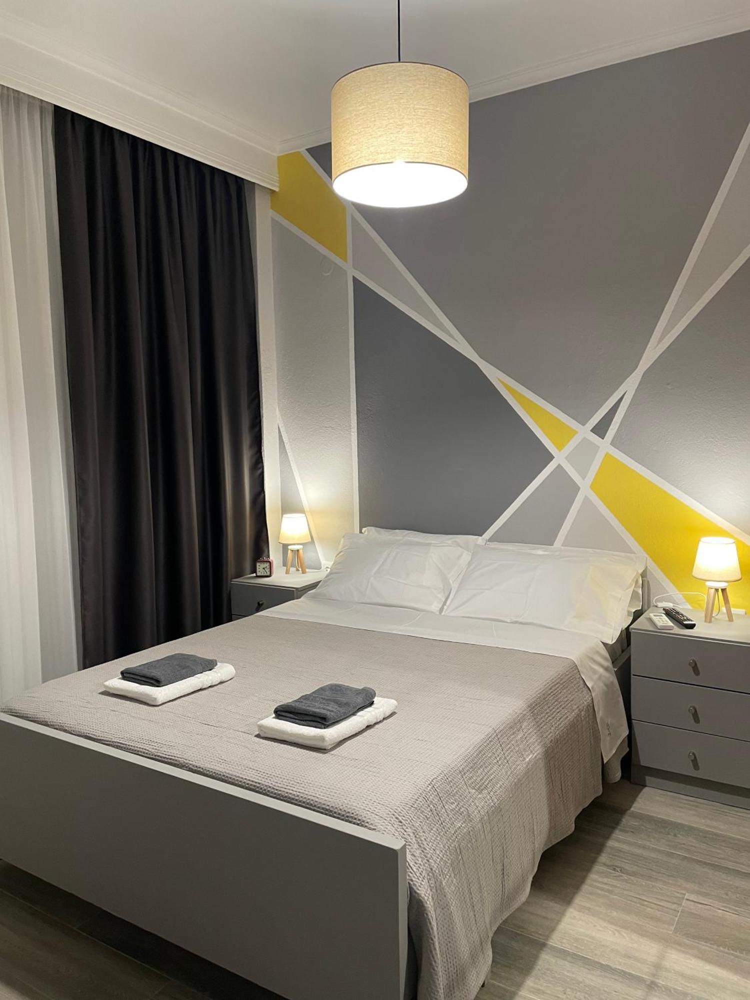 Dt Luxury Apartment Néa Péramos Eksteriør billede
